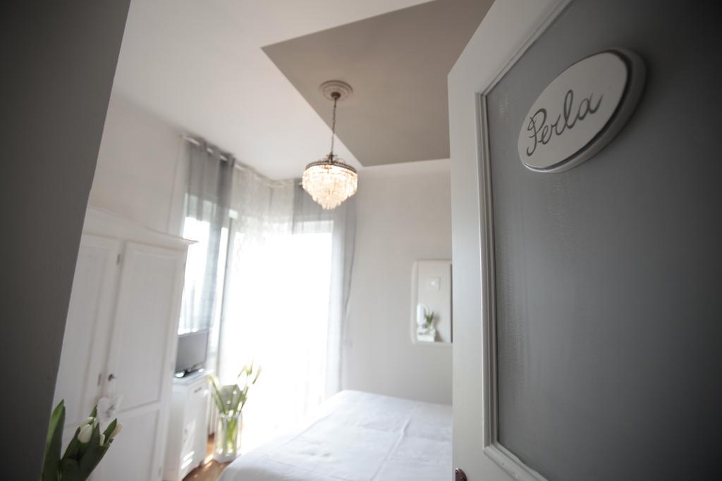 Casciago B&B La Casa Di Pamela מראה חיצוני תמונה