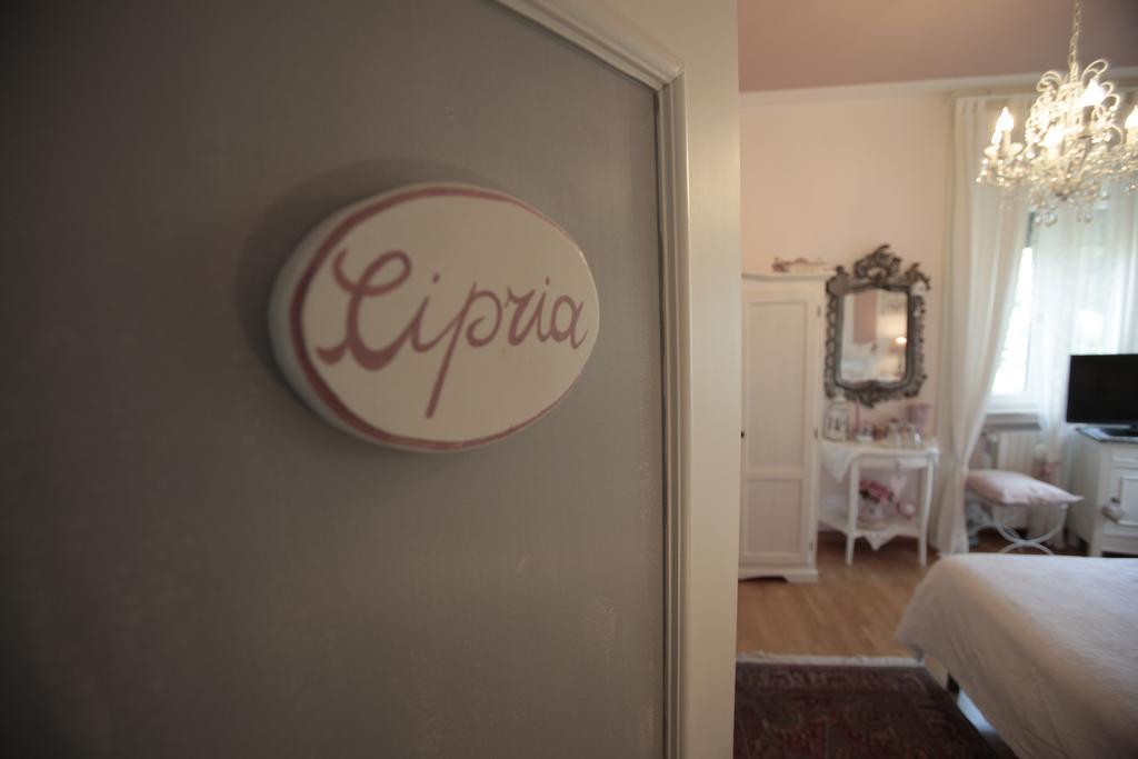 Casciago B&B La Casa Di Pamela מראה חיצוני תמונה
