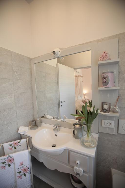 Casciago B&B La Casa Di Pamela מראה חיצוני תמונה