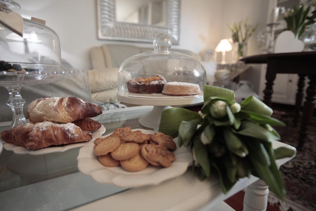 Casciago B&B La Casa Di Pamela מראה חיצוני תמונה