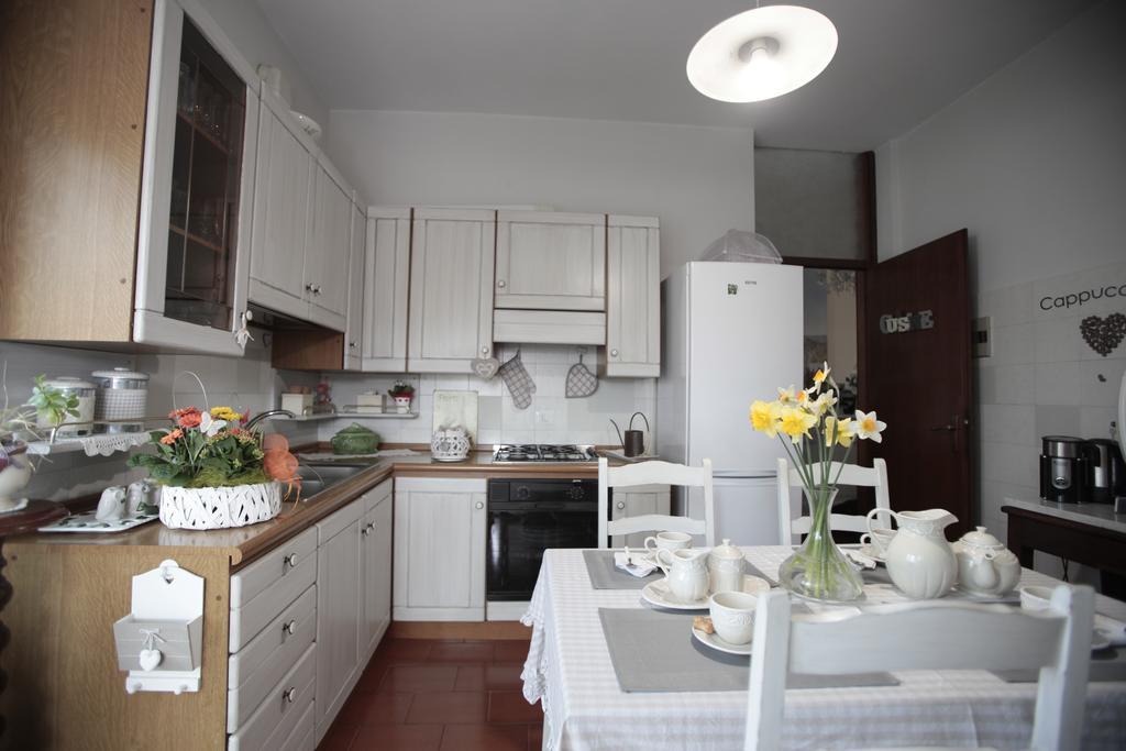Casciago B&B La Casa Di Pamela מראה חיצוני תמונה