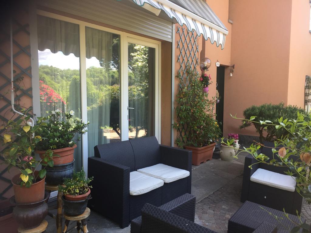Casciago B&B La Casa Di Pamela מראה חיצוני תמונה