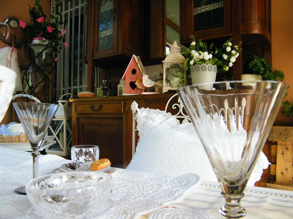 Casciago B&B La Casa Di Pamela מראה חיצוני תמונה